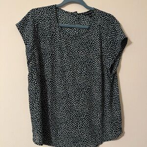 Women's Green and White Polka Dot Top